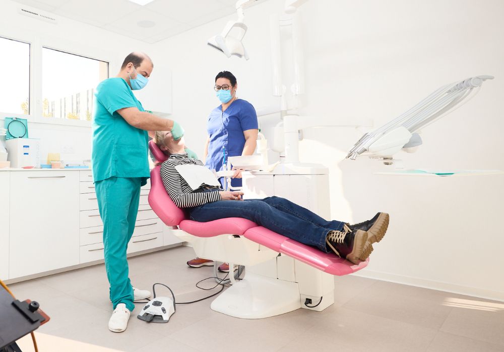 dr-alexandru-barna-dentiste-granville-equipe-7